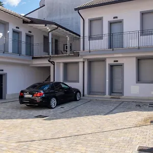 Home Hotel Aparthotel Senago